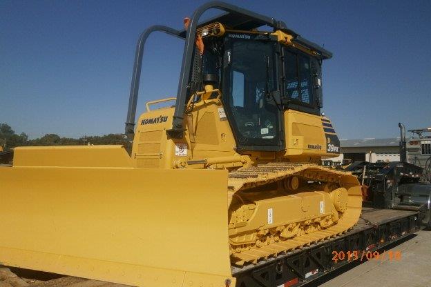 komatsu-d39-23-sweeps76